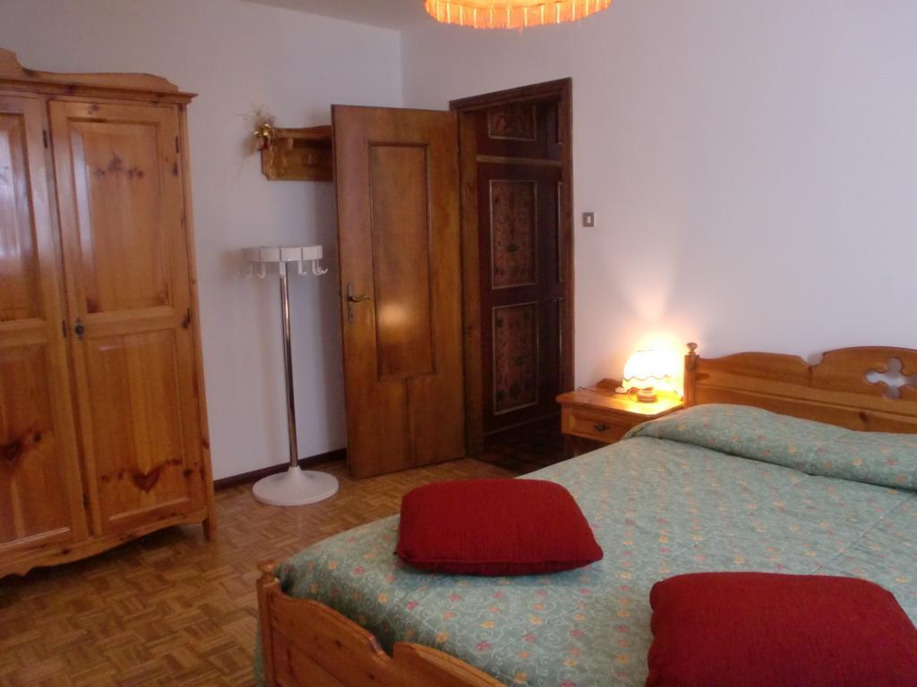 Appartamento Niki Campitello Campitello di Fassa Szoba fotó