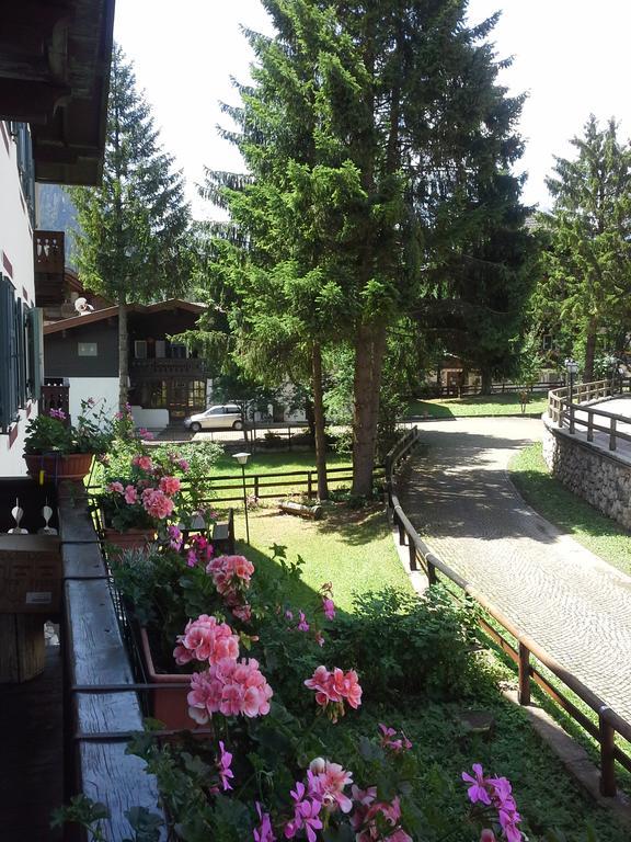 Appartamento Niki Campitello Campitello di Fassa Kültér fotó